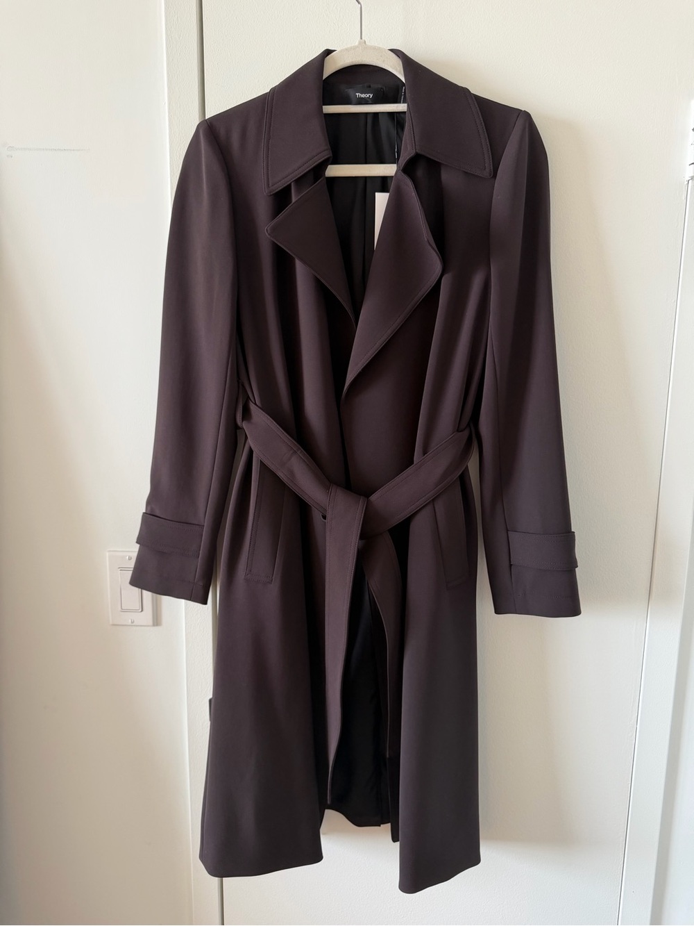 Theory Oaklane Women's Belted Trench Coat in Deep Brown